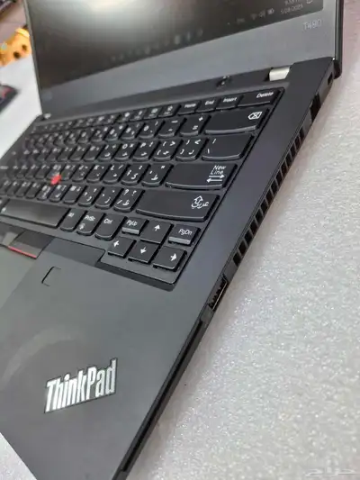 لاب توب لينوفو ثينك باد بحالة ممتازة lenovo t490 4