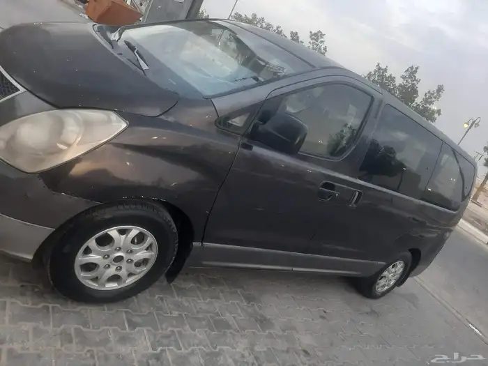 h1 2008 model ac cool good injan well is good 8