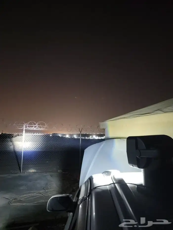 كشافات 100وات تعمل على البطاريات 12V طاقة شمسية 6