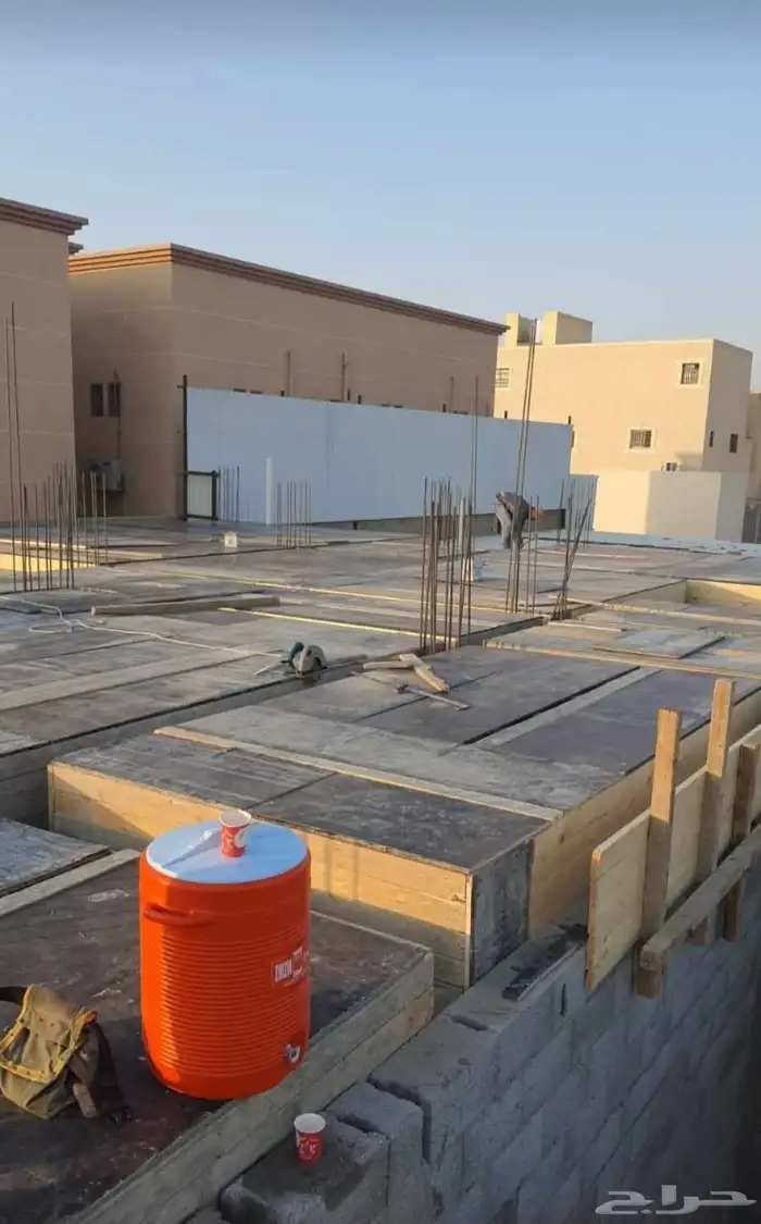 نجار مصنف 0