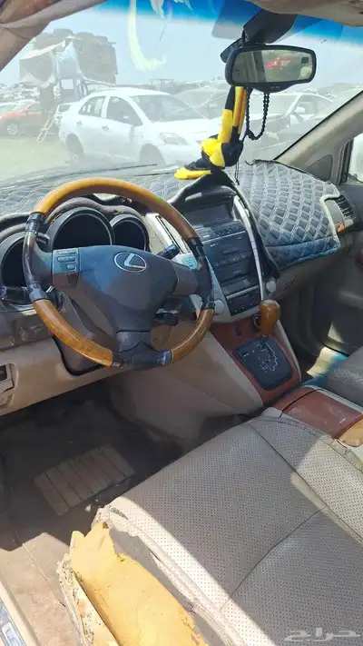 لكزس Rx 330 موديل 2003 قطع غيار تشليح 3