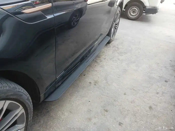 دعسات كهربائيه رنج روفر 2024 2025 1