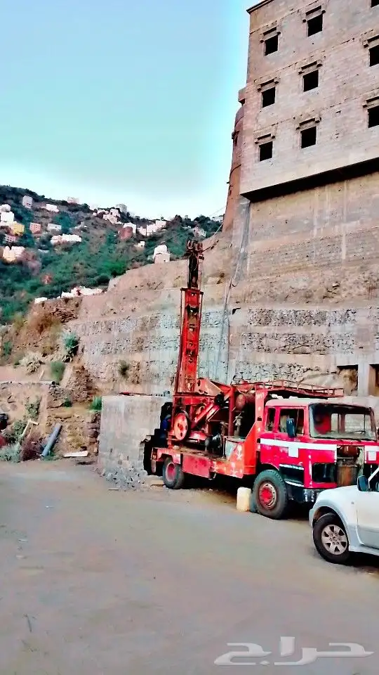 حفار ابار تنظيف مطالعت العطاسات الطايح في البير 0