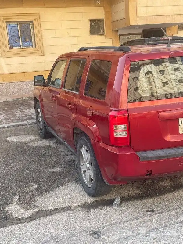 جيب باتريوت 4 سلندر 2010 5