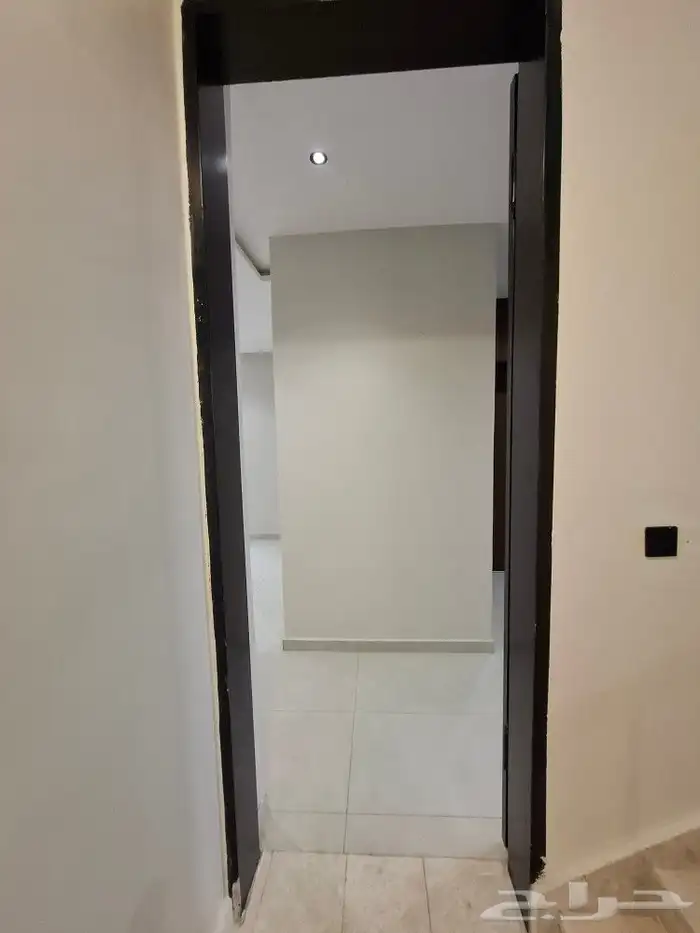 دور علوي بصك 250 متر بحي العوالي 700 الف ريال 2