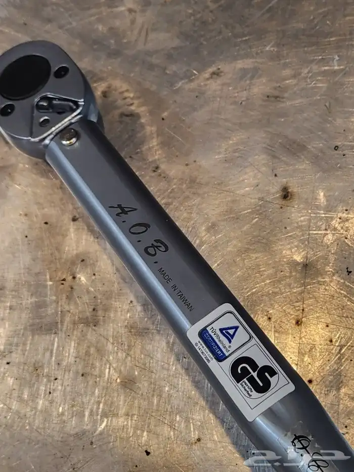 مفتاح عزم الدوران 4