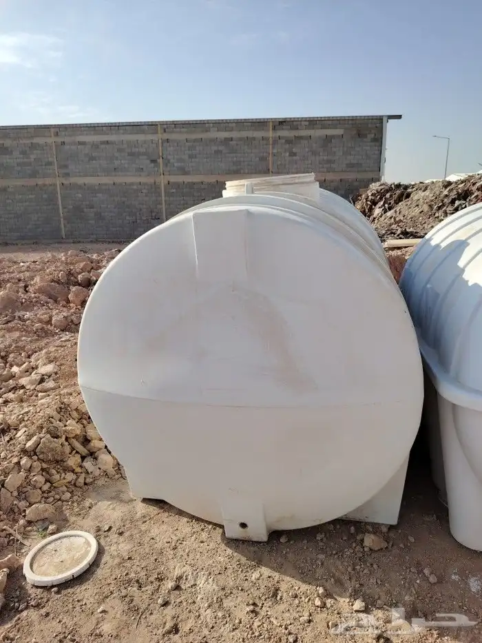 عرض خزانات مستعمل شبه جديد جميع شركات الوطني جميع المقاس 6