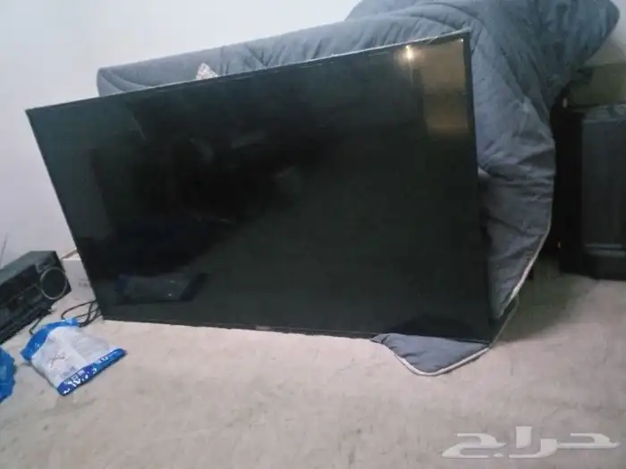 شاشه تلفزيون 65 بوصه سوني ثلاجه للبيع 1