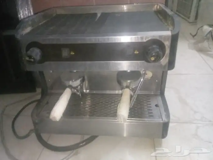 شاشه تلفزيون 65 بوصه سوني ثلاجه للبيع 3