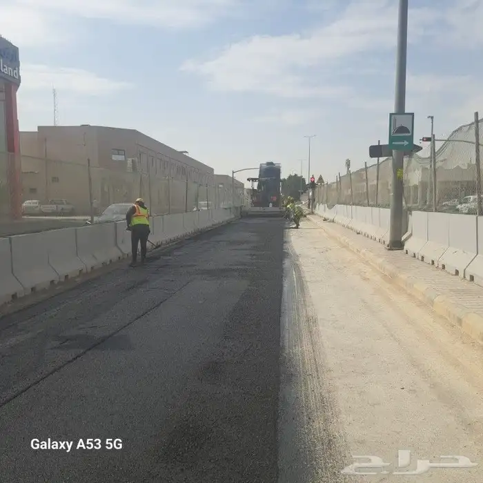 اسفلت معدات للايجار 3
