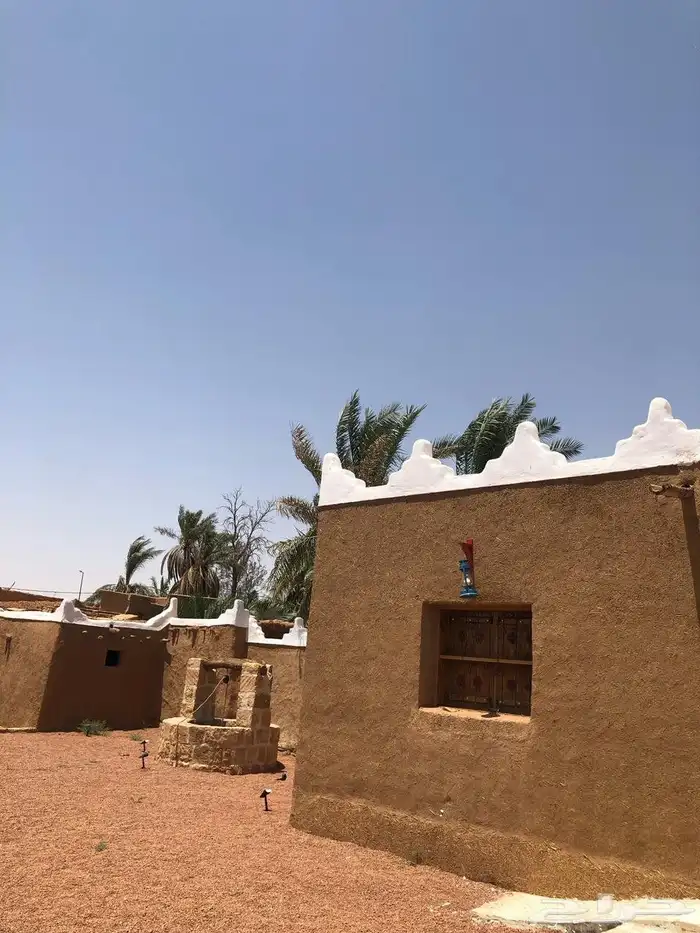 تنفيذ وترميم الأعمال التراثية 1