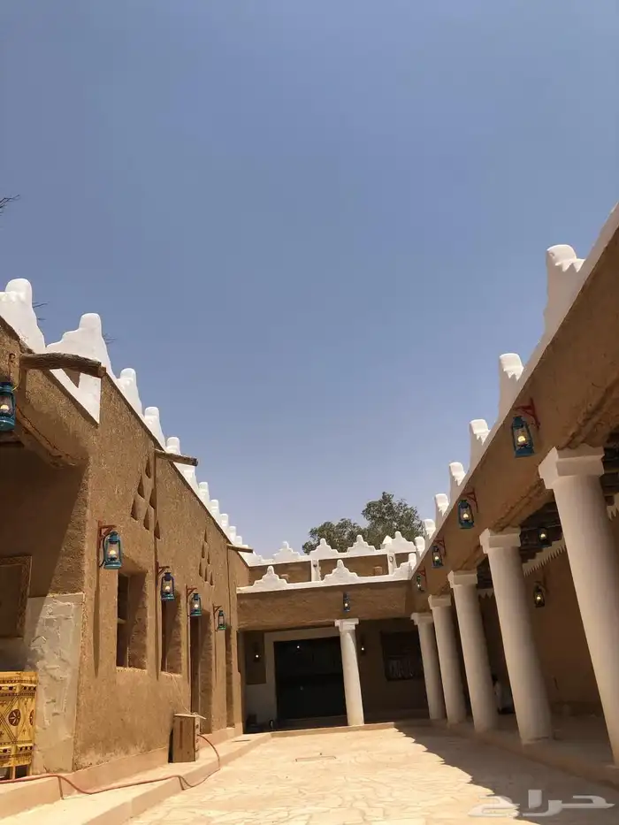 تنفيذ وترميم الأعمال التراثية 2
