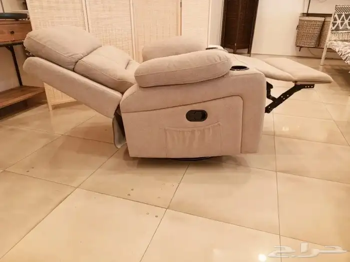 كرسي استرخاء هزاز دوار.. عرض 849 ريال 3