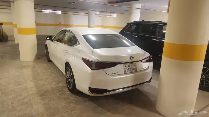 سيارة ولوحة مميزه للبيع ( ر ن ن 8 ) للبيع 300 الف ريال 1