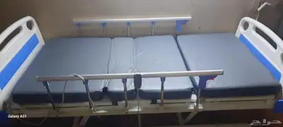 سرير طبي كهربائي معا مرتبه طبيه شبه جديد منضف معقم 3