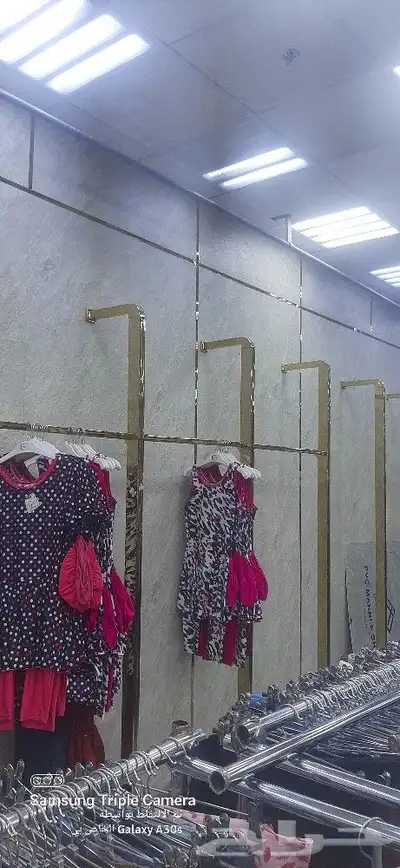 نجار ..تجهيز محلات .خياطه ..معسلات .محلات تجاريه 0