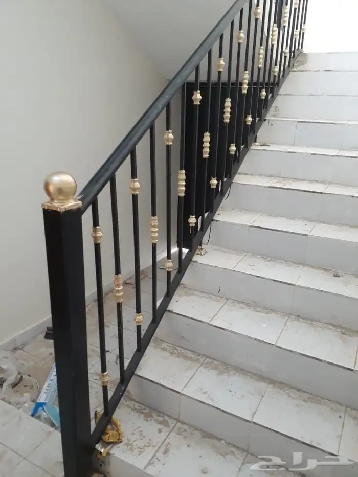باب دردشه دربزين حناقر قرميد 1