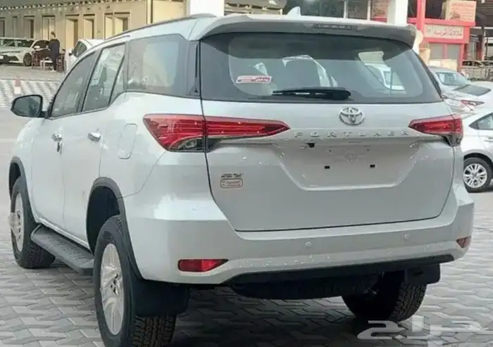 تويوتا فورتشنر 2025 1