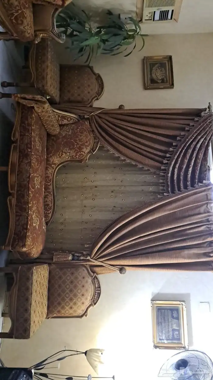 كنب كلاسيكي للبيع 3