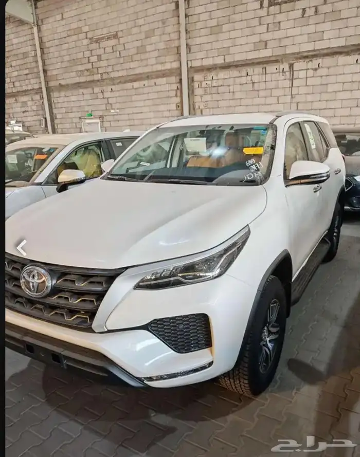 تويوتا فورتشنر 2025 0