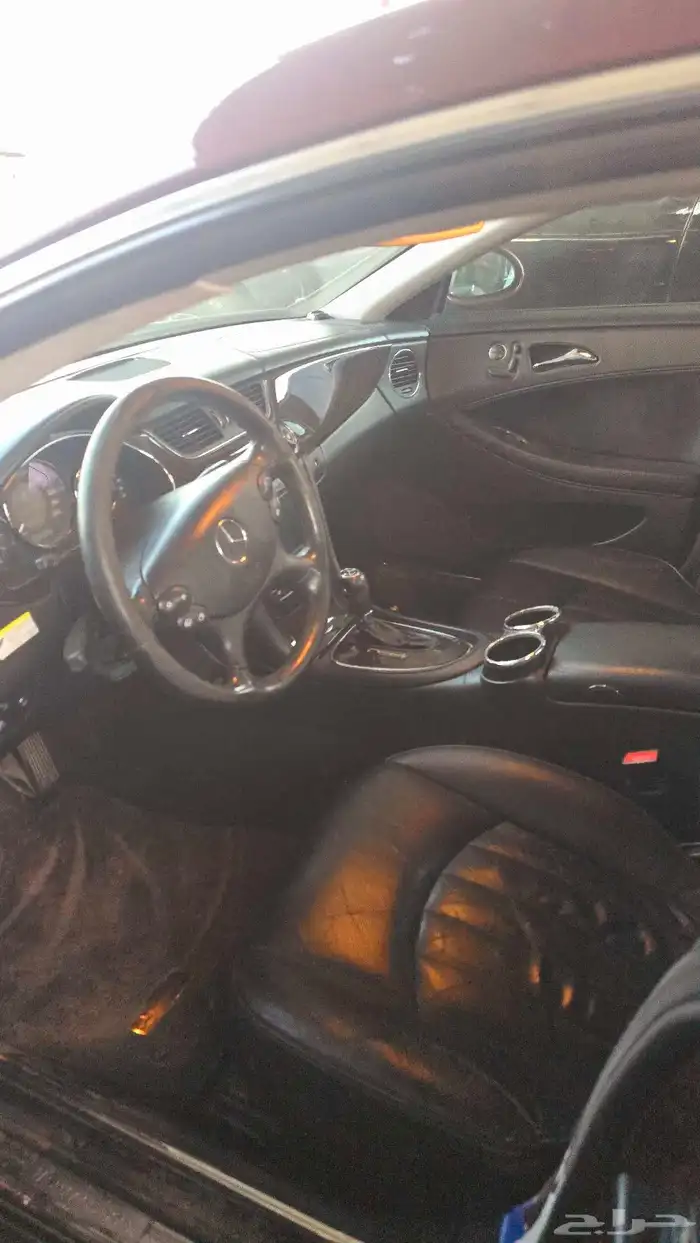 مرسيدس CLS 350 موديل 2007 للبيع قطع غيار فقط 3