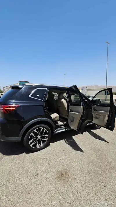 سيارة ام جي RX5 2018 6