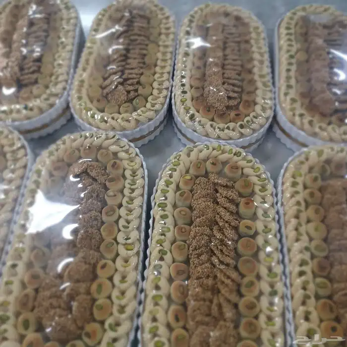 شيف حلويات وطبخ شرقي ومدير مصانع وتطوير المنتج 1