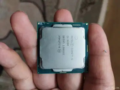 معالج انتل اي 5 الجيل 9 كرت شاشة مدمج i5 9400 0
