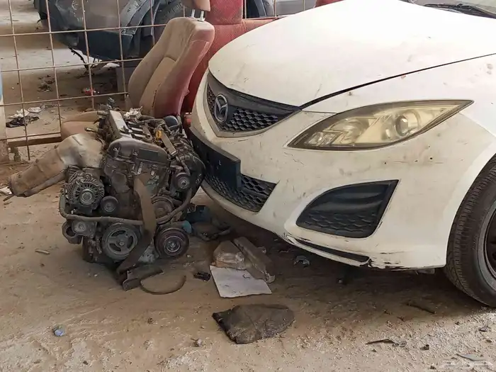 يوجد لدي مكاين-مازدا موديل 2012  دودج نيون 2018 1