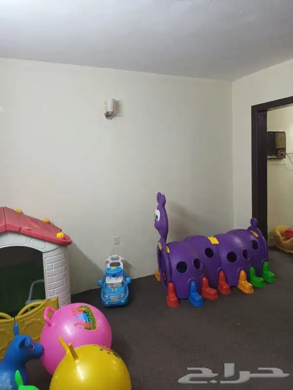 لعب أطفال للبيع المستعجل 0