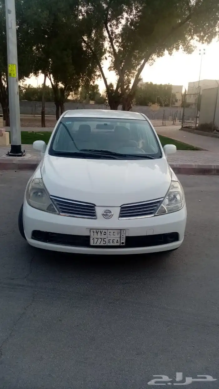 نيسان تيدا موديل 2006 جير عادي 1