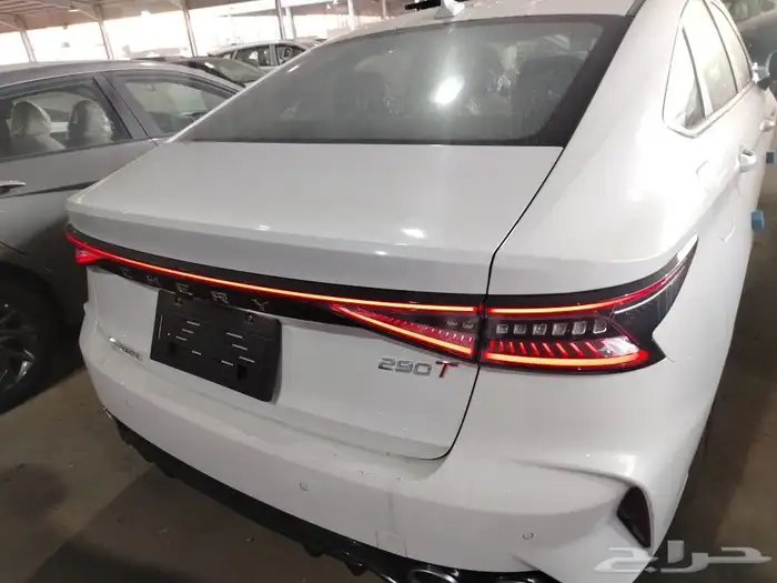 شيري اريزو 8 كمفورت موديل 2025 اوتو ون 5