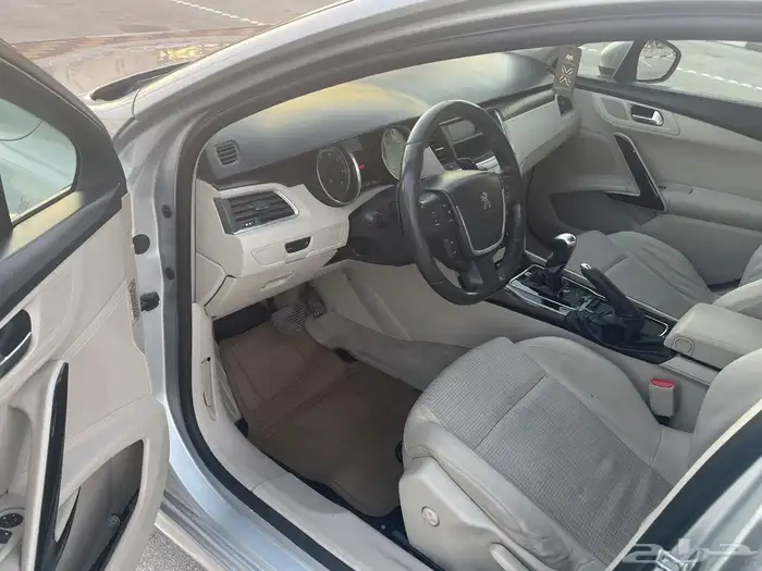 بيجو 2014 نظيفه 9