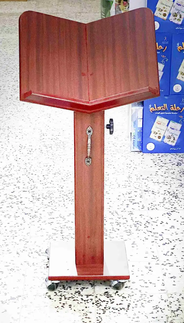 حامل مصحف خشبي كبير 110ريال 0