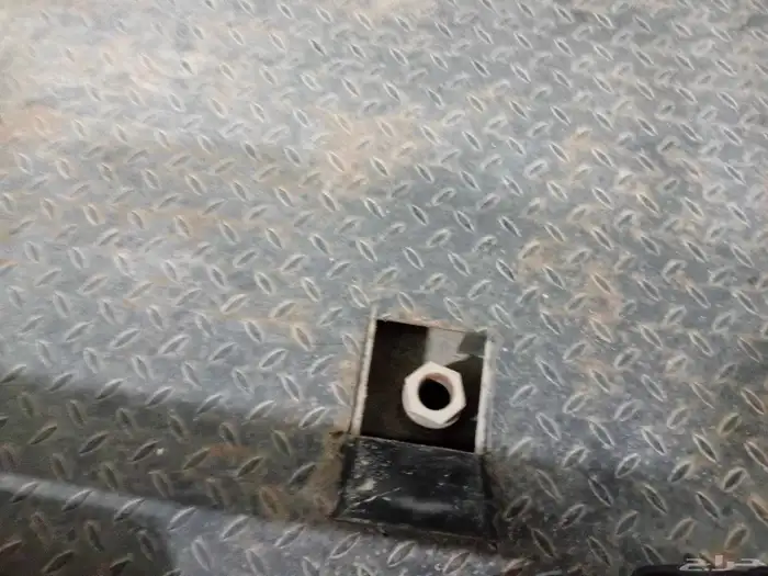 سطحة او عربة للنقل للبيع 0