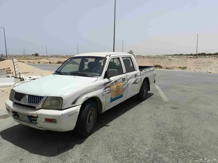 Mitsubishi pick up 2004 good condition AC working gear engin 5