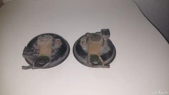 بوري لكسز LS400 1