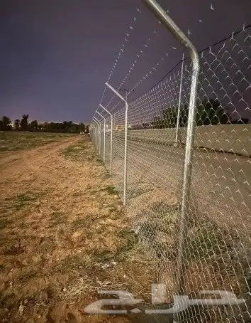 توريد وتركيب جميع انواع الشبوك 0