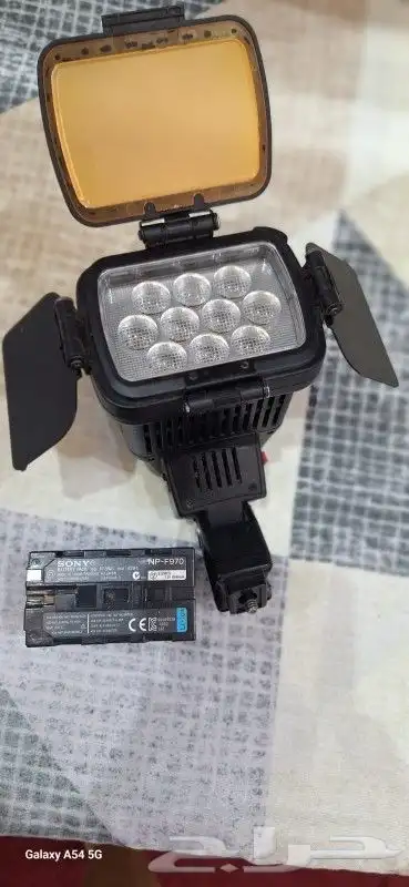 كشاف تصوير 2 لون بطاريه سونى اصلى 5