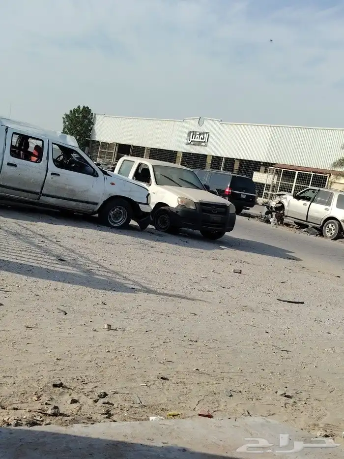 تشليح بن زبنه لجميع قطع غيار السيارات 0