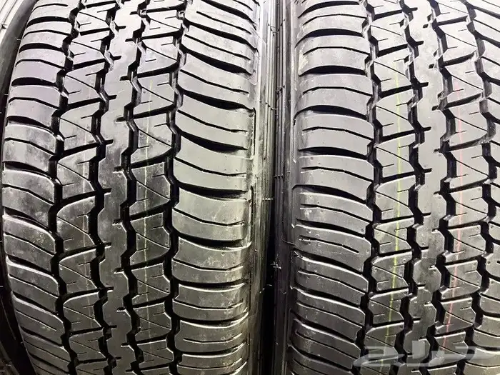 كفراات دنلوب ياباني وكاله بن زقر مقاس 265.65.18 تاريخ 2025 3