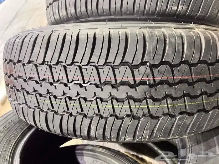 كفراات دنلوب ياباني وكاله بن زقر مقاس 265.65.18 تاريخ 2025 7