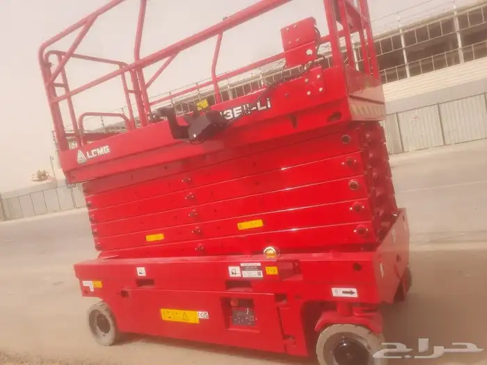 سيزر لفت 14 متر. و 18 متر 0