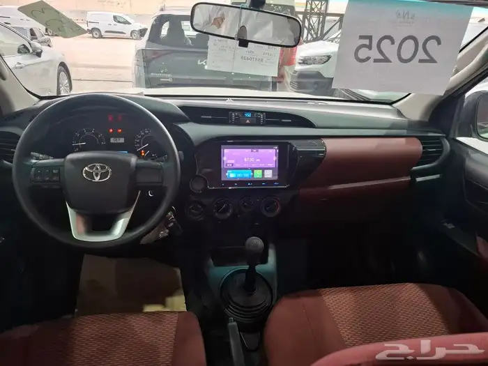 تويوتا هيلوكس سلق ديزل 2025 عرض مايو قسط 1499 شهريا 7
