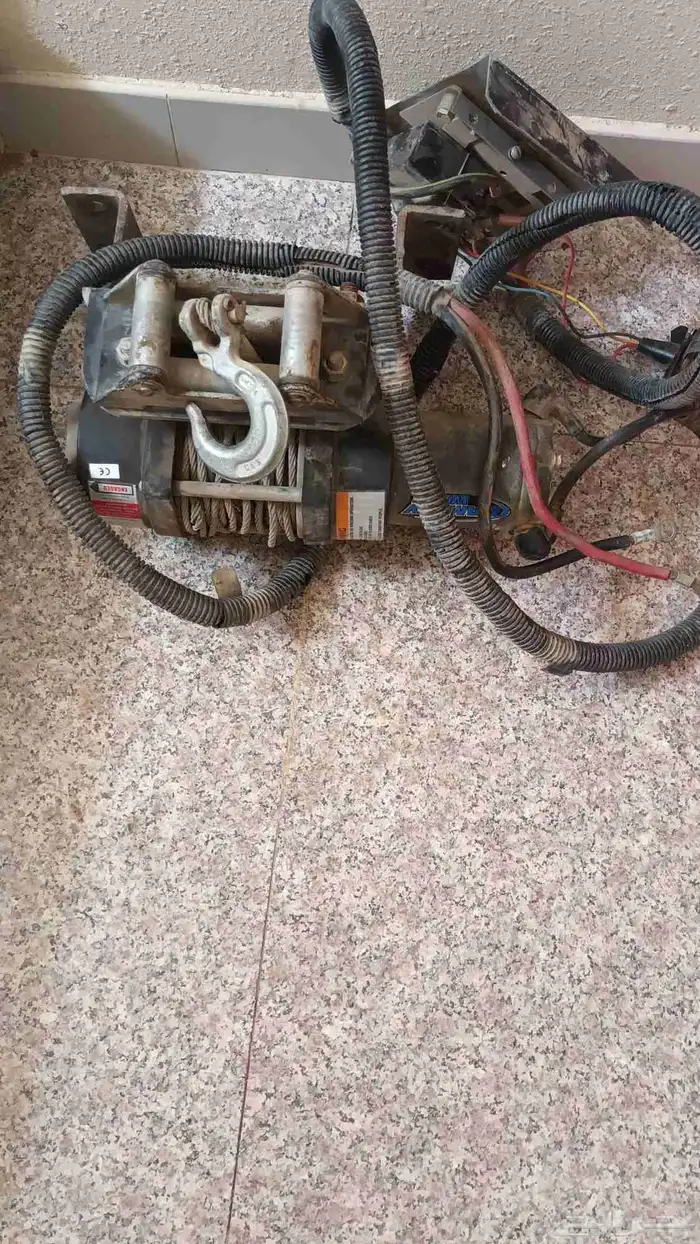 ونش شغال مالي علم حق أي سياره ينقصه ريموت ... السوم 700 0