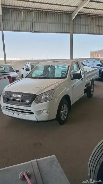 ايسوزو غماره جوانب موديل 2025 1