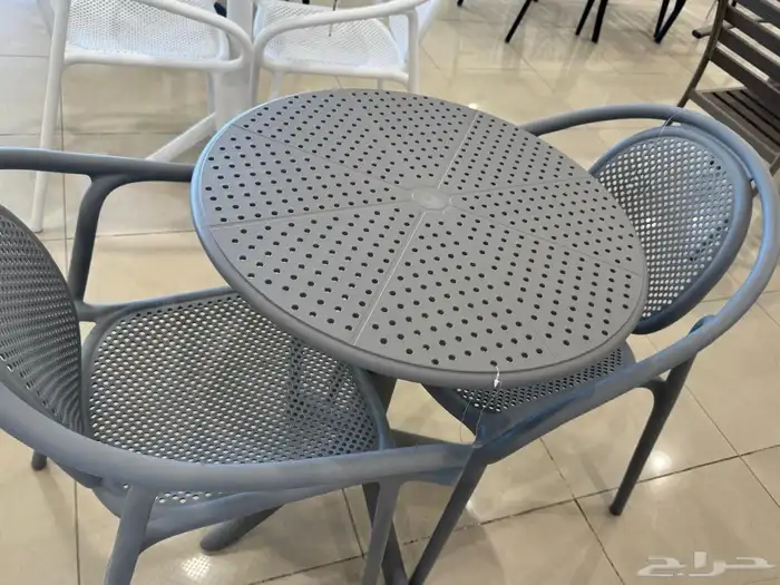 جلسات خارجية كراسي وطاولات 4