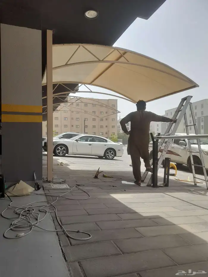 عوازل اسطح مظلات وسواتر 0