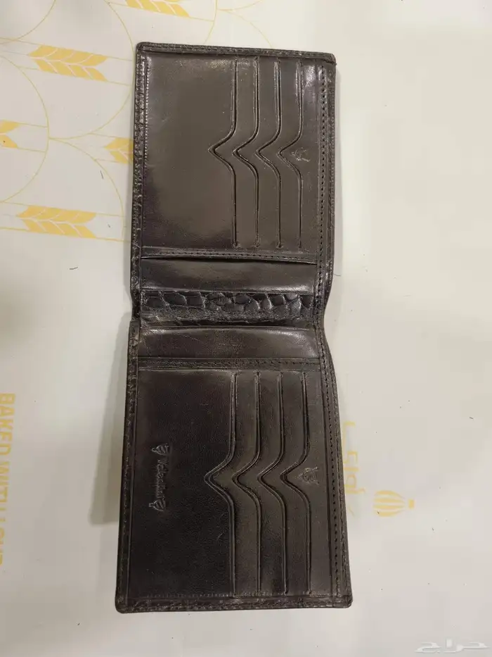 محفظة فلنتيني 3