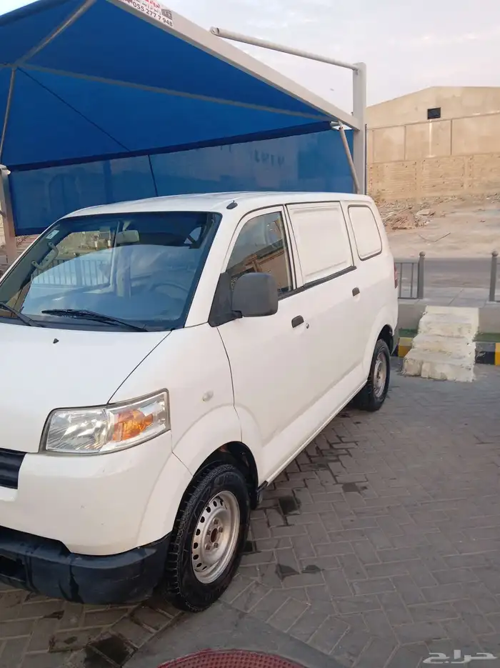 فان سوزوكي للإيجار الشهري فقط 2
